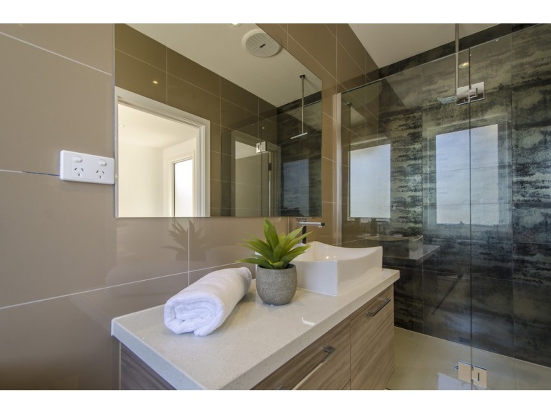 11 Charlotte Street, Newport VIC 3015