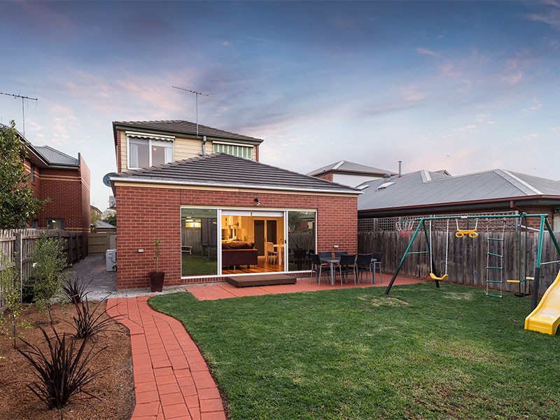 14 Bates Drive, Williamstown VIC 3016