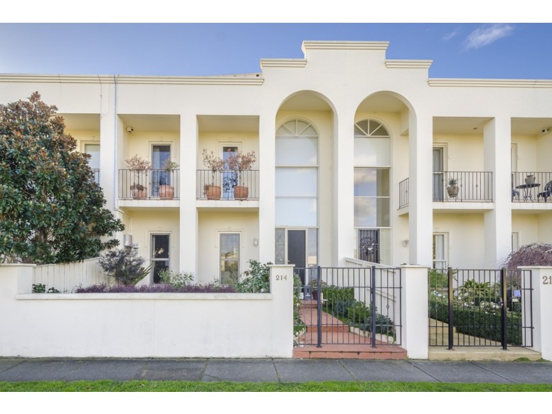 214 Kororoit Creek Road, Williamstown VIC 3016