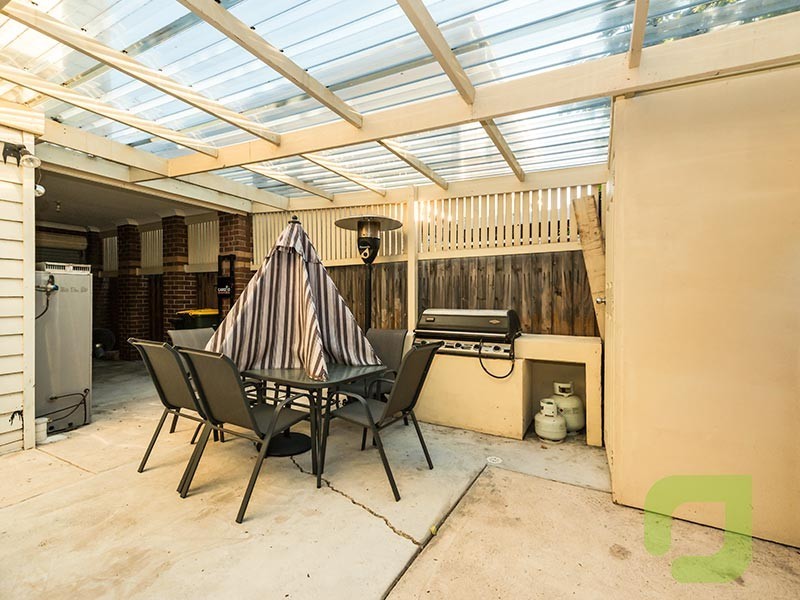 64 Margaret Street, Newport VIC 3015