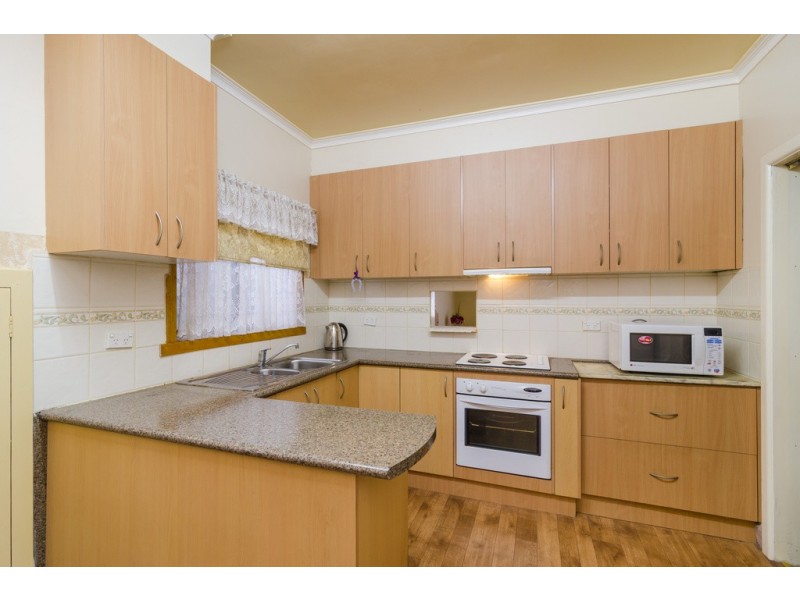 31 Charlotte Street, Newport VIC 3015