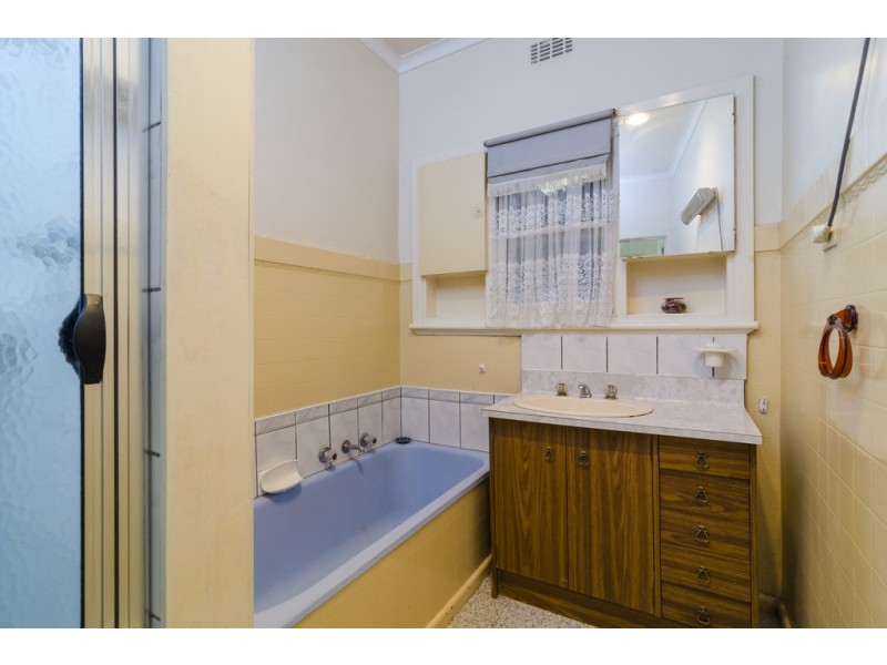 31 Charlotte Street, Newport VIC 3015