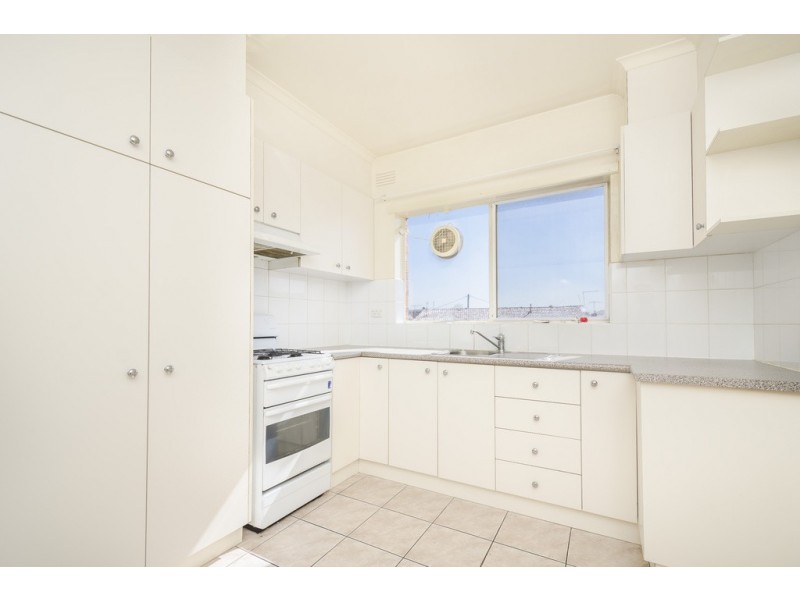 6/86 Pentland Parade, Yarraville VIC 3013