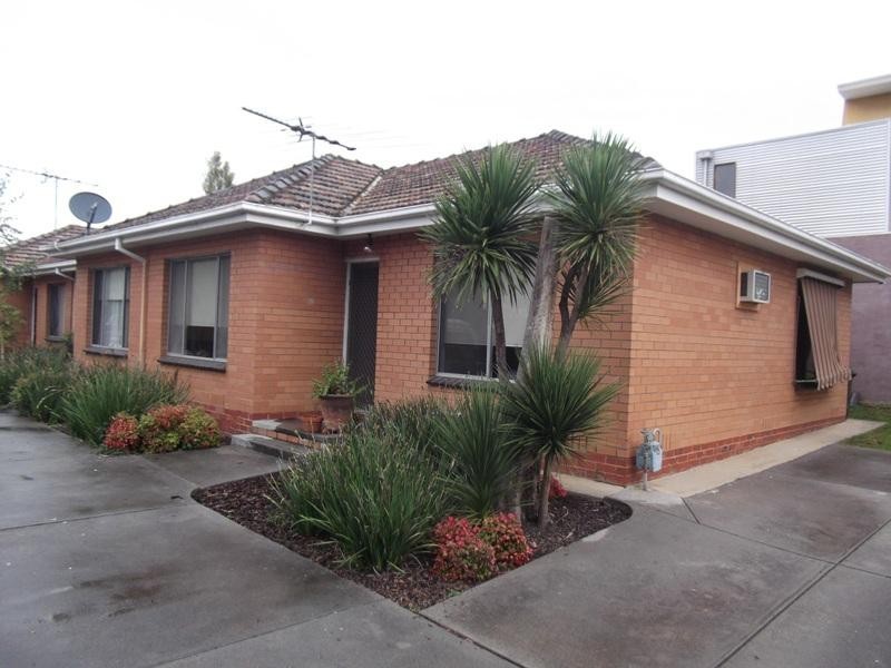 1/3 North Road, Newport VIC 3015