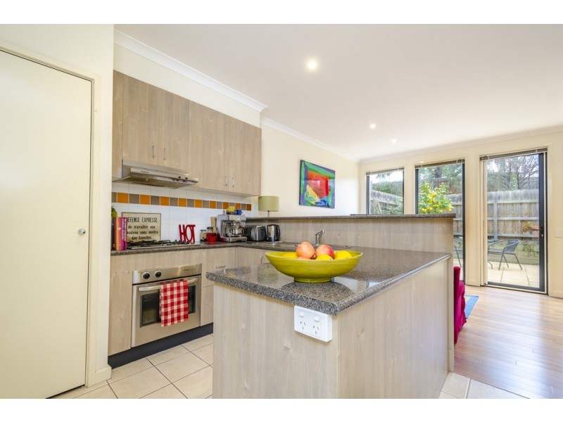1/290-292 Nicholson Street, Seddon VIC 3011