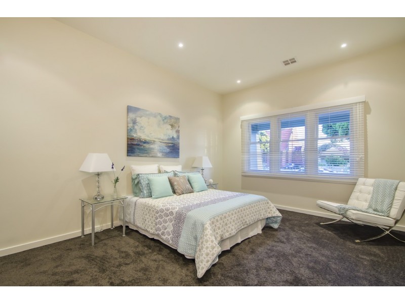 56 Mason Street, Newport VIC 3015