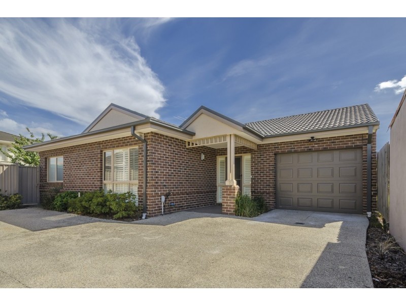 2/324 Blackshaws Road, Altona North VIC 3025