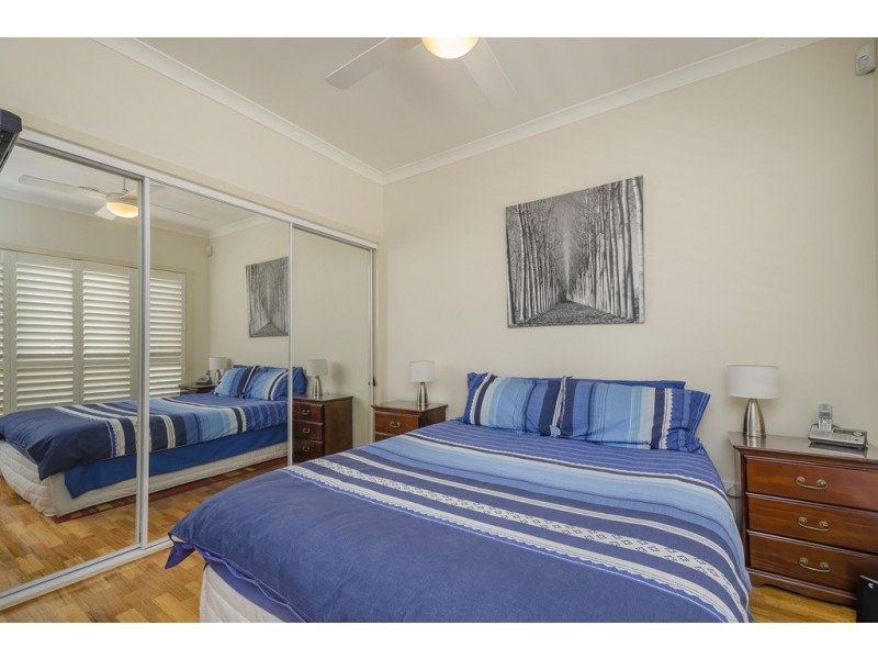 2/324 Blackshaws Road, Altona North VIC 3025