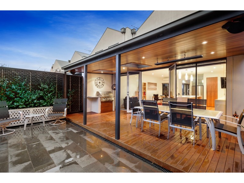 35 John Liston Drive, Newport VIC 3015
