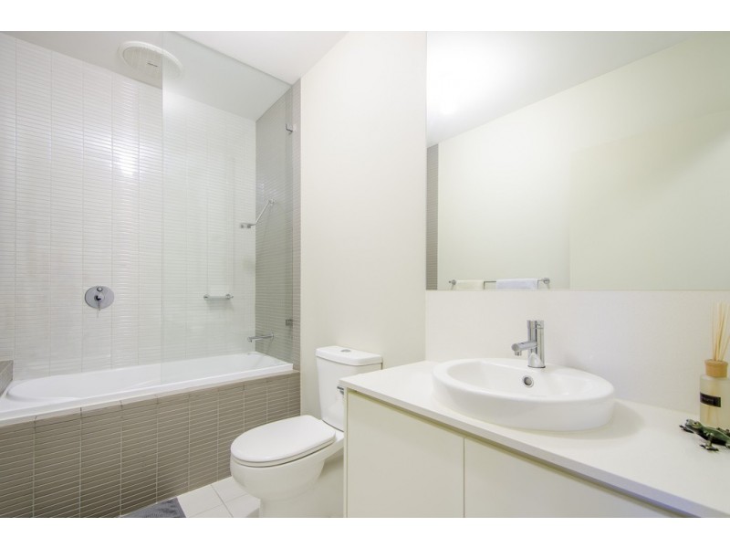 18 Park Avenue, West Footscray VIC 3012