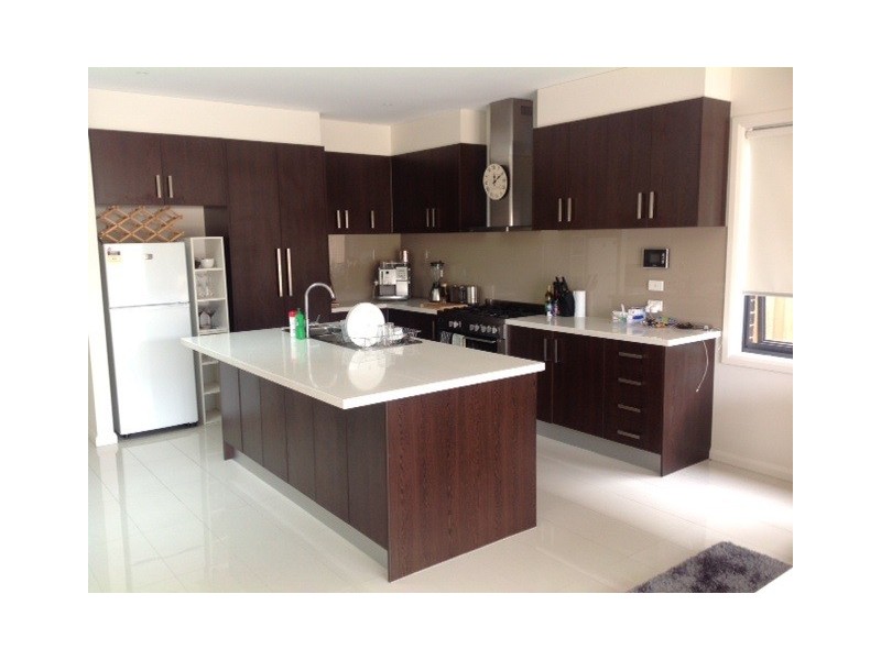 90A First Avenue, Altona North VIC 3025