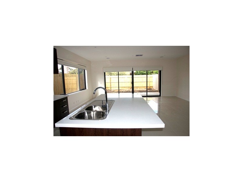 90A First Avenue, Altona North VIC 3025