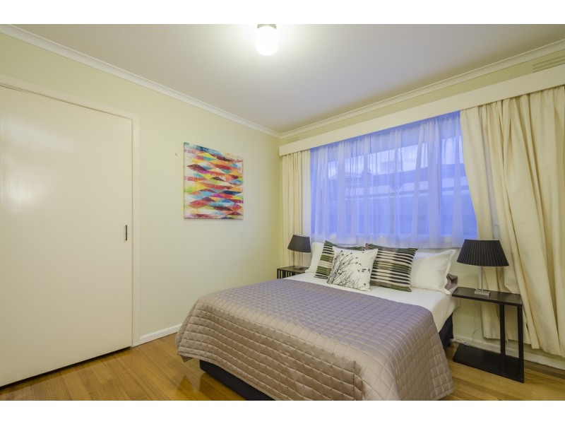 20 Simmons Drive, Seaholme VIC 3018