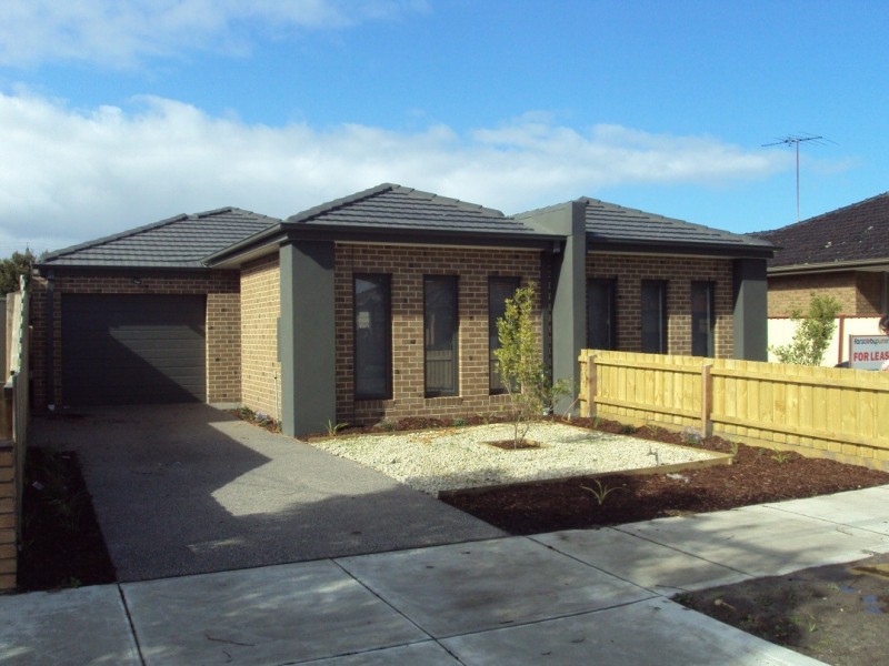 74A First Avenue, Altona North VIC 3025