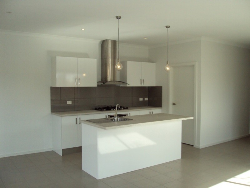 74A First Avenue, Altona North VIC 3025