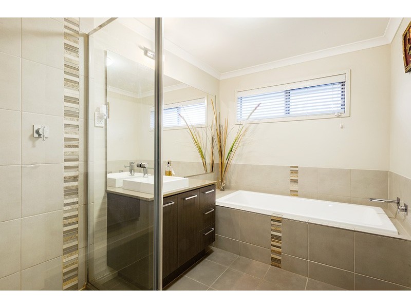 80 Yuruga Boulevard, Point Cook VIC 3030