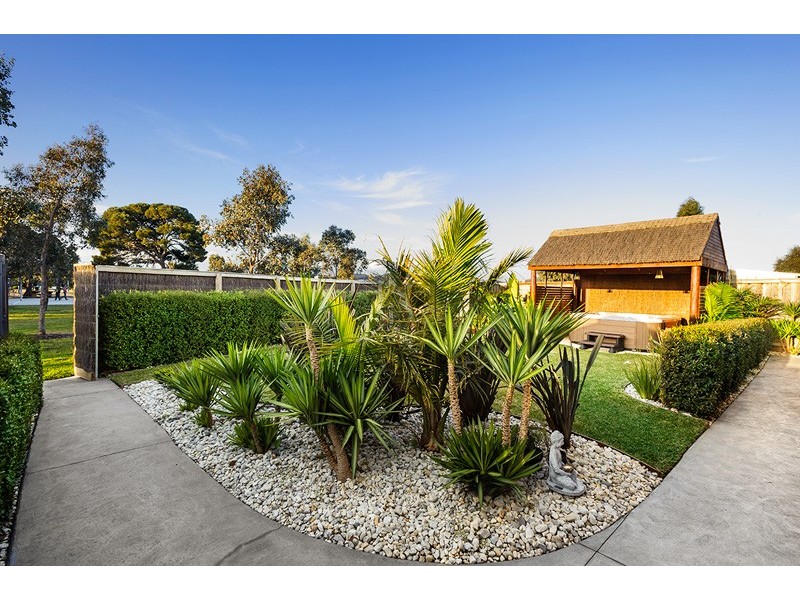 80 Yuruga Boulevard, Point Cook VIC 3030