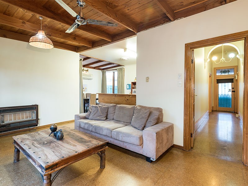 66 Charles Street, Seddon VIC 3011