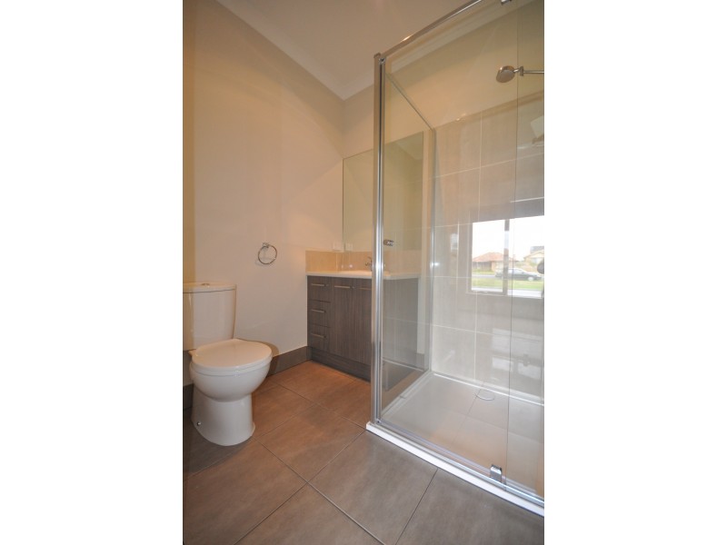 35 Millennium Drive, Sunshine West VIC 3020