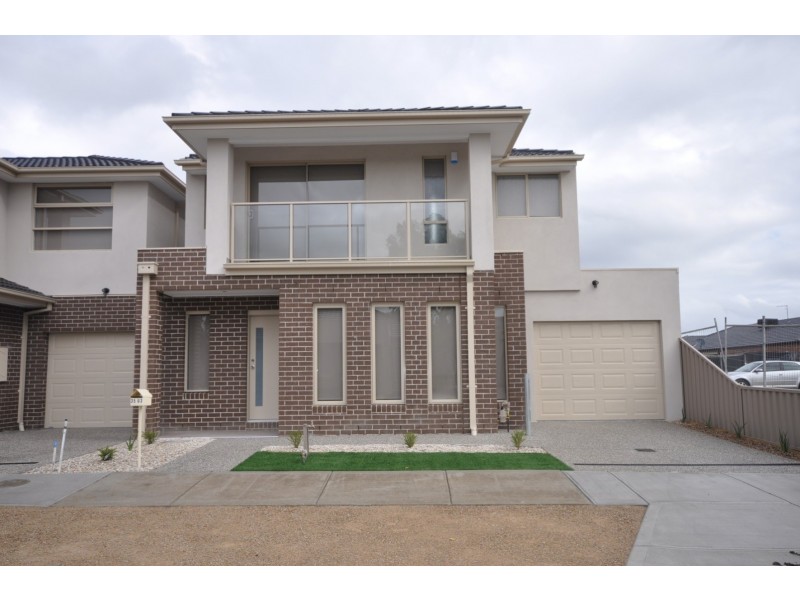 14 Gayle Close, Sunshine West VIC 3020