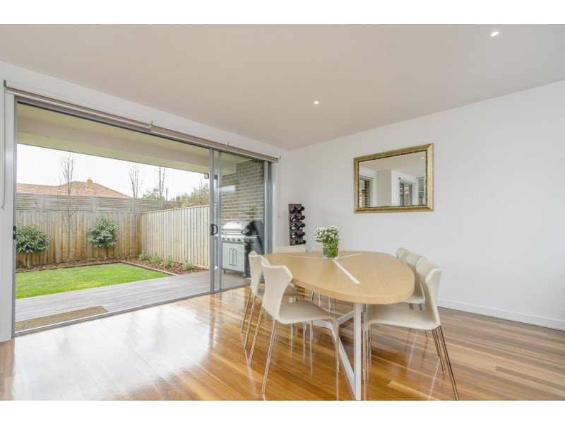 92 Watt Street, South Kingsville VIC 3015