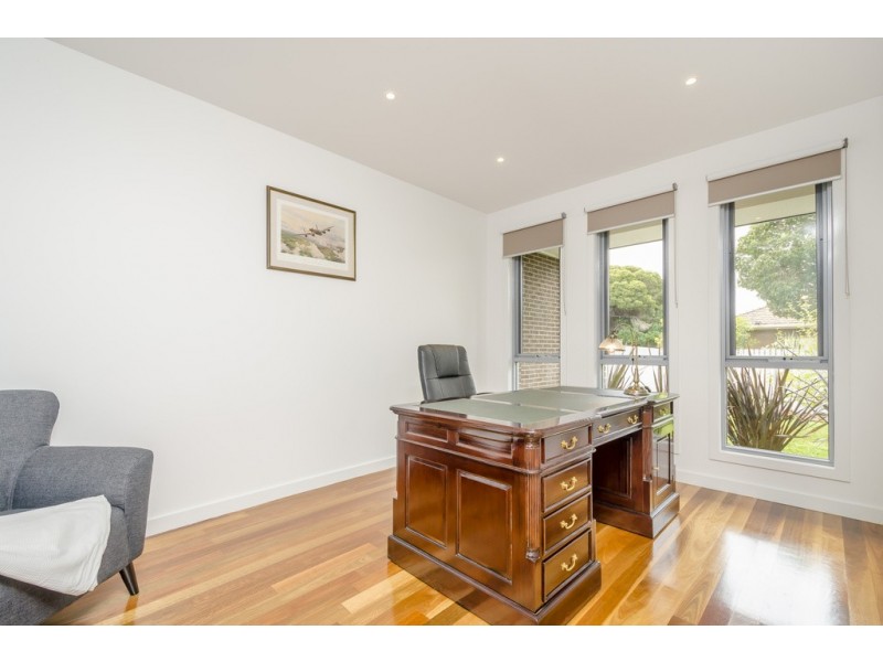 92 Watt Street, South Kingsville VIC 3015