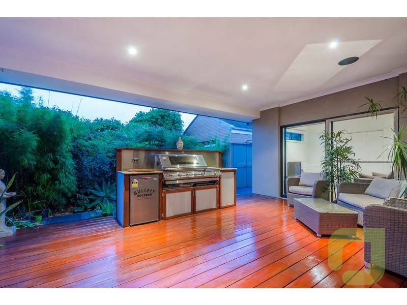 37 Rose Street, Altona VIC 3018