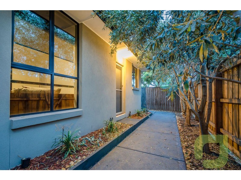 37 Rose Street, Altona VIC 3018