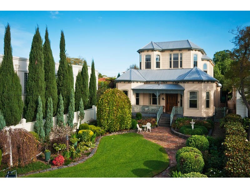 74 The Strand, Newport VIC 3015