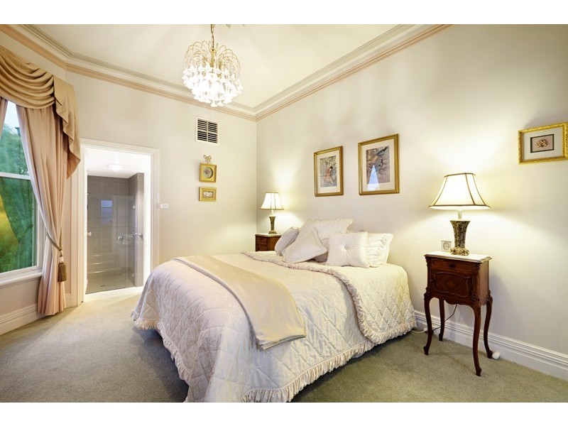 74 The Strand, Newport VIC 3015