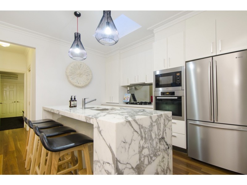 18 West Court, Williamstown VIC 3016