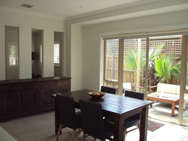 1/37-41 Vernon Street, South Kingsville VIC 3015