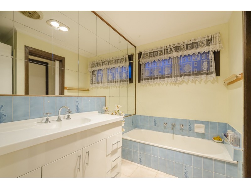 155 McIntosh Road, Altona North VIC 3025