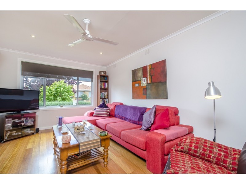 1 Mirls Street, Newport VIC 3015