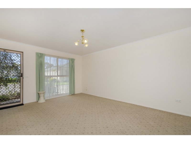 71/1 Stewart Avenue, Altona VIC 3018