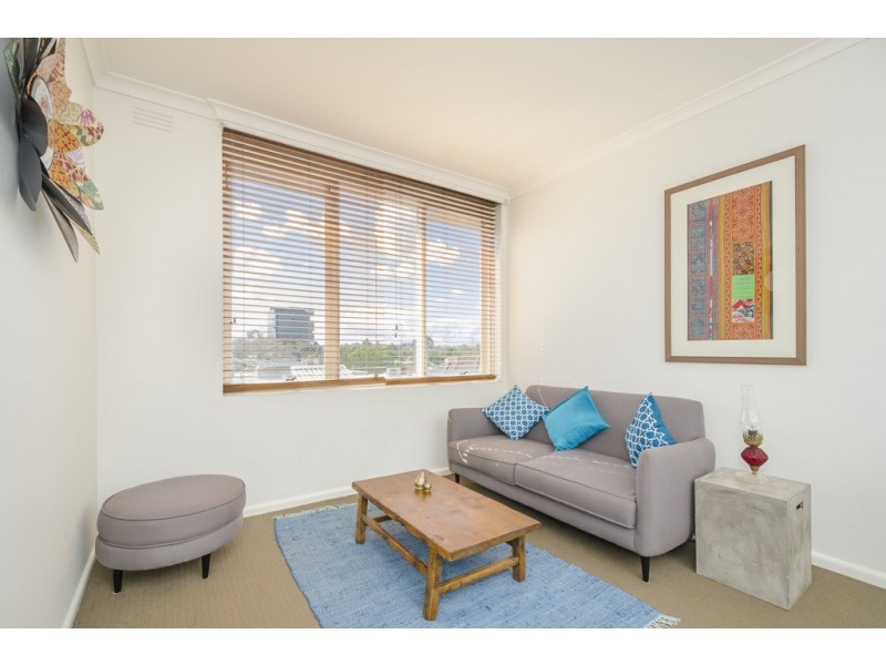 19/294 Nicholson Street, Seddon VIC 3011