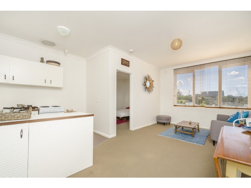 19/294 Nicholson Street, Seddon VIC 3011