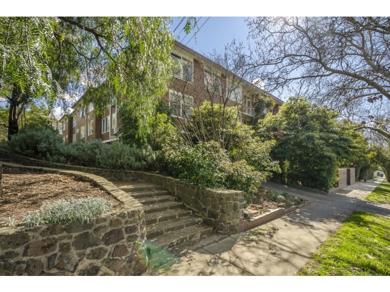 19/294 Nicholson Street, Seddon VIC 3011