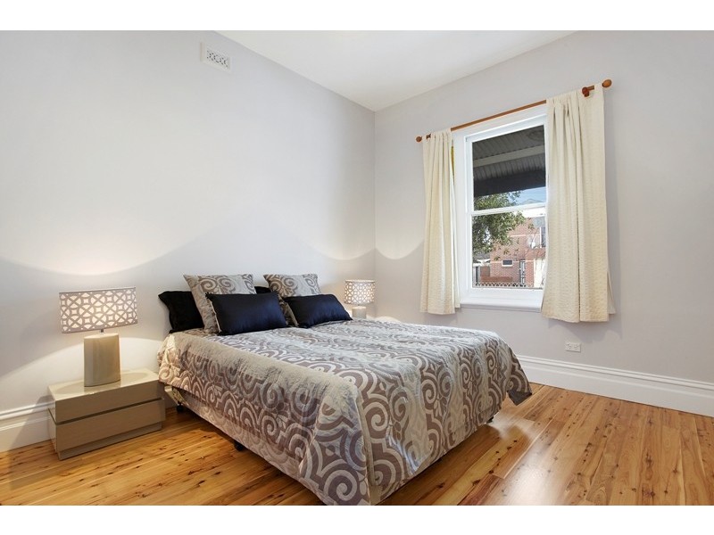 196 Pilgrim Street, Seddon VIC 3011