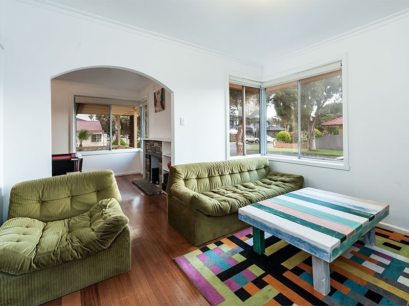 25 Hatherley Grove, Altona North VIC 3025