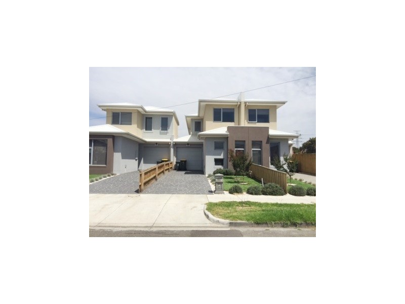 1/16 Andrews Street, Spotswood VIC 3015