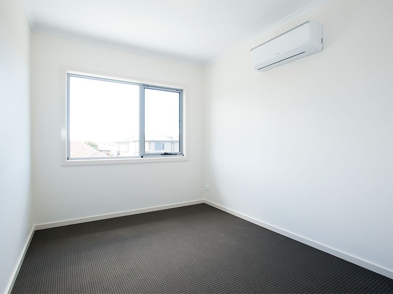 2/16 Andrews Street, Spotswood VIC 3015