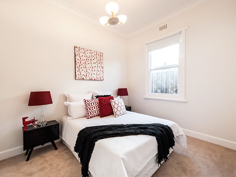 11 Howard Street, Maidstone VIC 3012