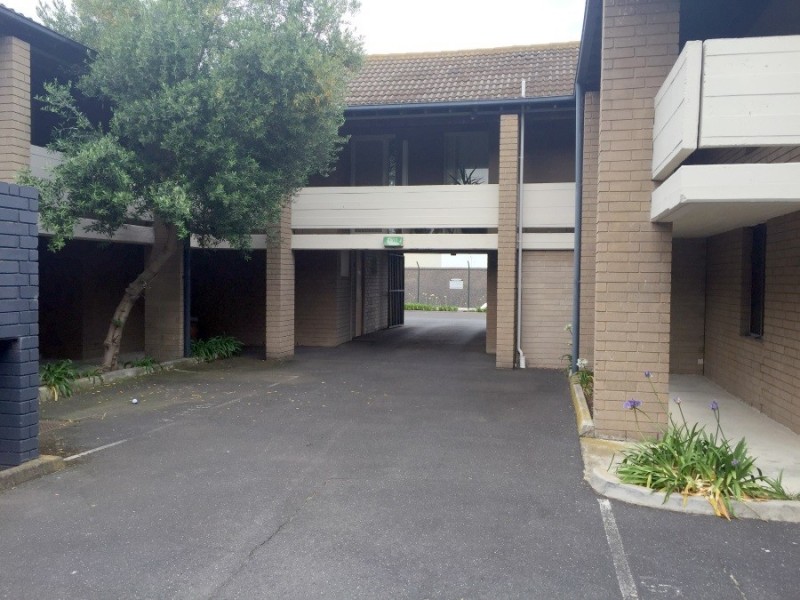 13/8 Techno Park, Williamstown VIC 3016