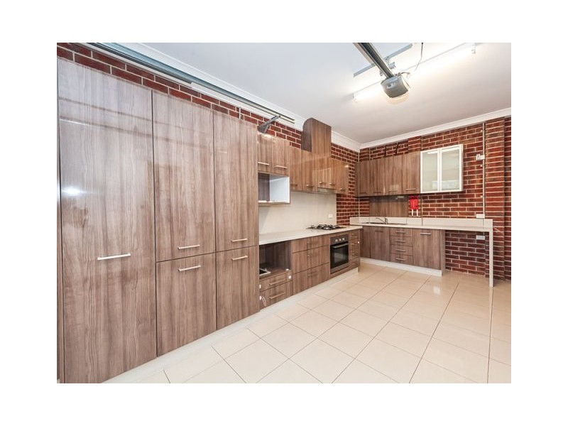 25A SANDERSON, Yarraville VIC 3013