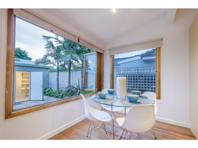 17 Challis Street, Newport VIC 3015