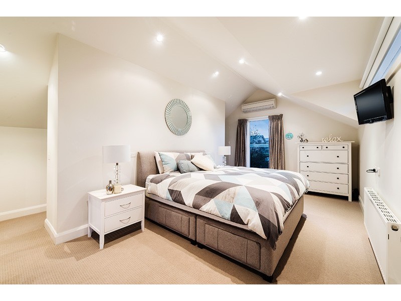 169 Douglas Parade, Williamstown VIC 3016