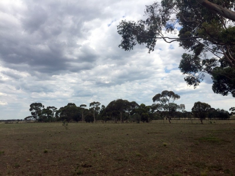 1900 Sewells Road, Mount Cottrell VIC 3024