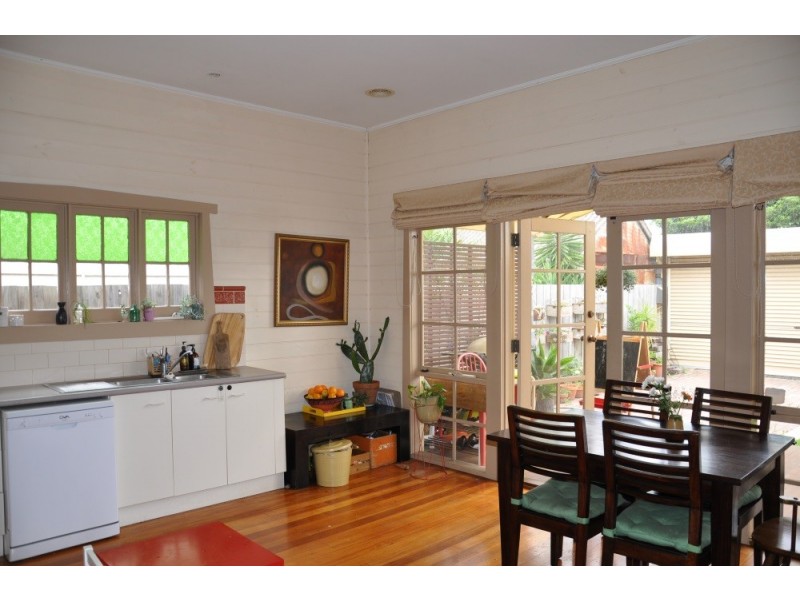 121 Wales Street, Kingsville VIC 3012