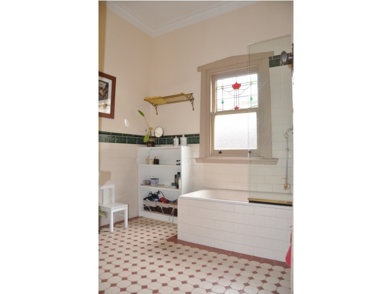 121 Wales Street, Kingsville VIC 3012